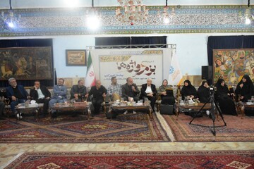نشست امین ادب در شیراز