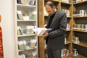 بازدید معاون اداره کل کتابخانه‌های عمومی استان از کتابخانه عمومی شهید باهنر شمیرانات