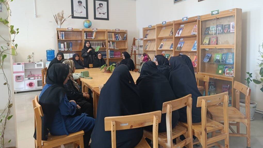 برگزاری برنامه‌های متنوع فرهنگی در کتابخانه‌های عمومی استان کرمانشاه