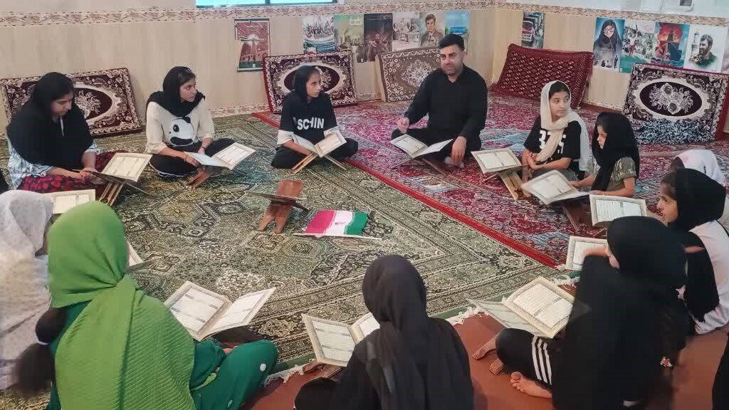 برگزاری برنامههای متنوع فرهنگی در کتابخانههای عمومی استان کرمانشاه