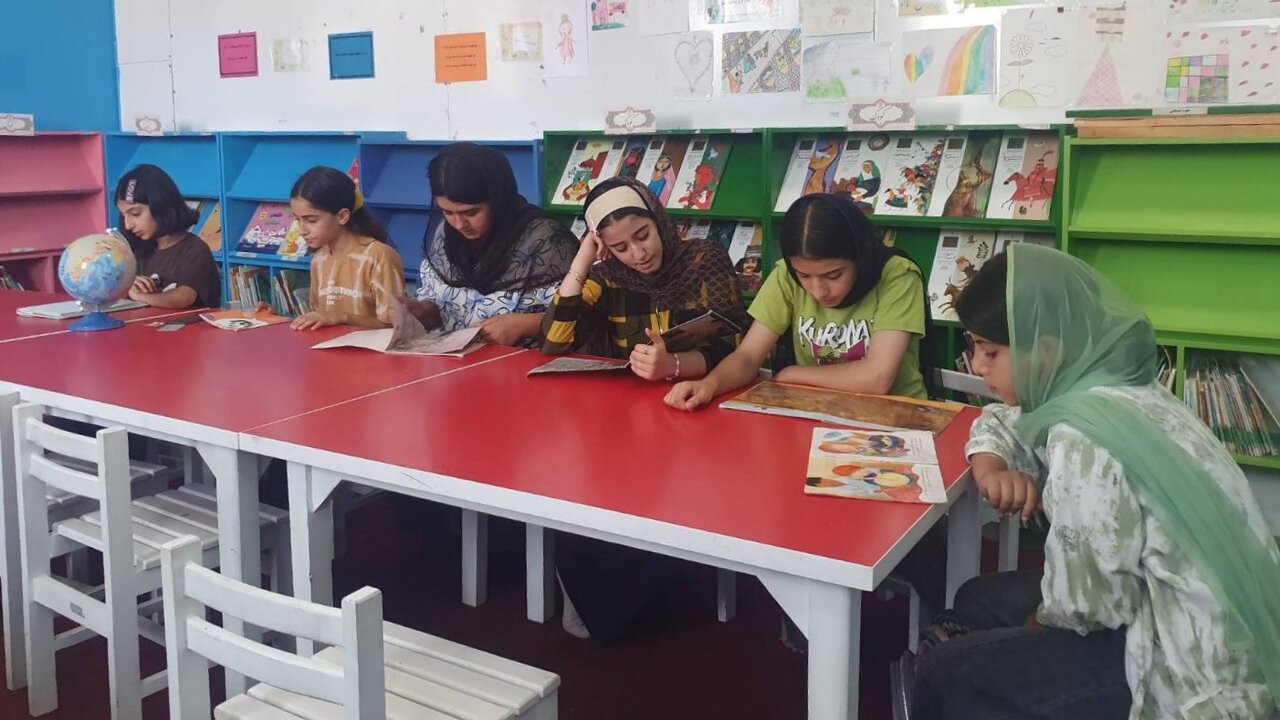 برگزاری برنامه‌های متنوع فرهنگی در کتابخانه‌های عمومی استان کرمانشاه