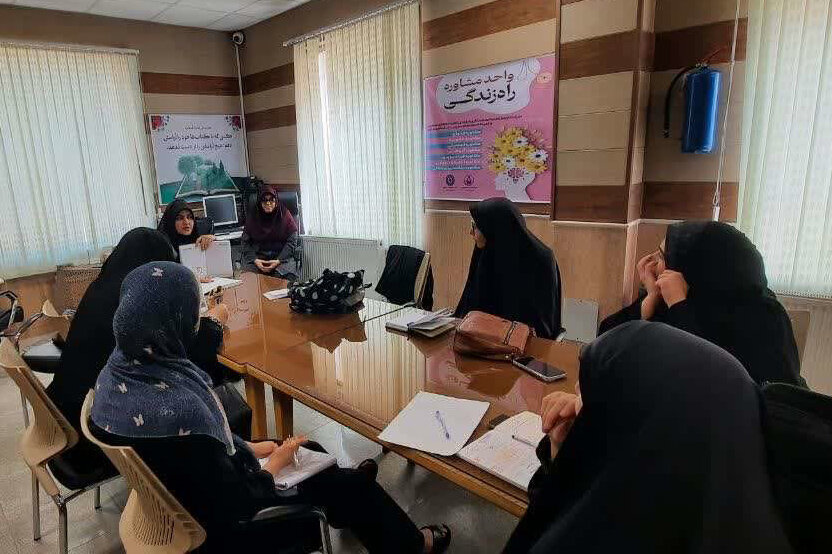 کتابخانه سلمان ساوجی ساوه؛ پایگاه آموزش، سلامت و توانمندسازی شهروندان