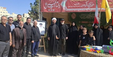 بازدید حجت الاسلام والمسلمین مهدی خوبرو، امام جمعه بخش صفادشت از «موکب کتاب اربعین» اداره کتابخانه های عمومی شهرستان ملارد