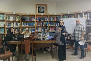 نشست‌های آموزشی ویژه اعضای ناشنوا در کتابخانه دکتر حصیبی اراک