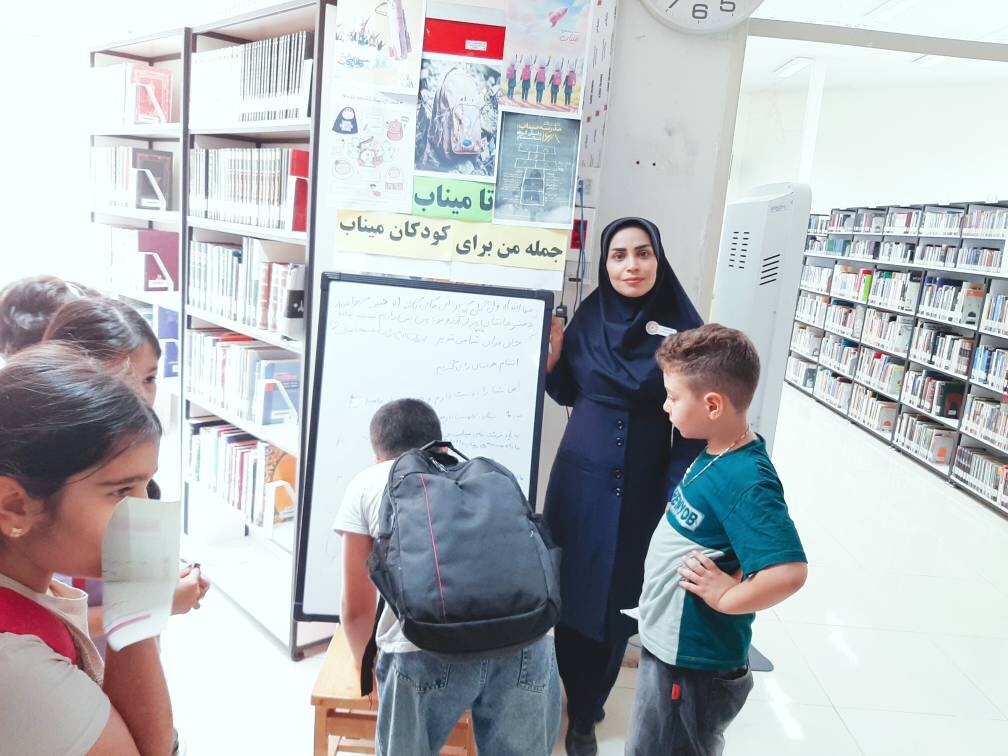 باشگاه کتابخوانی «تامیناب» در کتابخانه عمومی امام‌باقر(ع) برگزار شد
