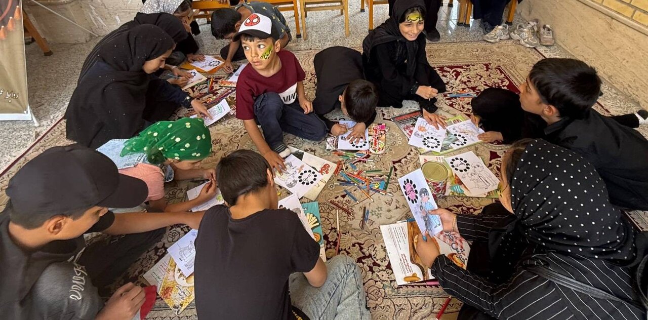 برپایی «تکیه کتاب» در آستان امامزادگان باقریه (ع) بیرجند