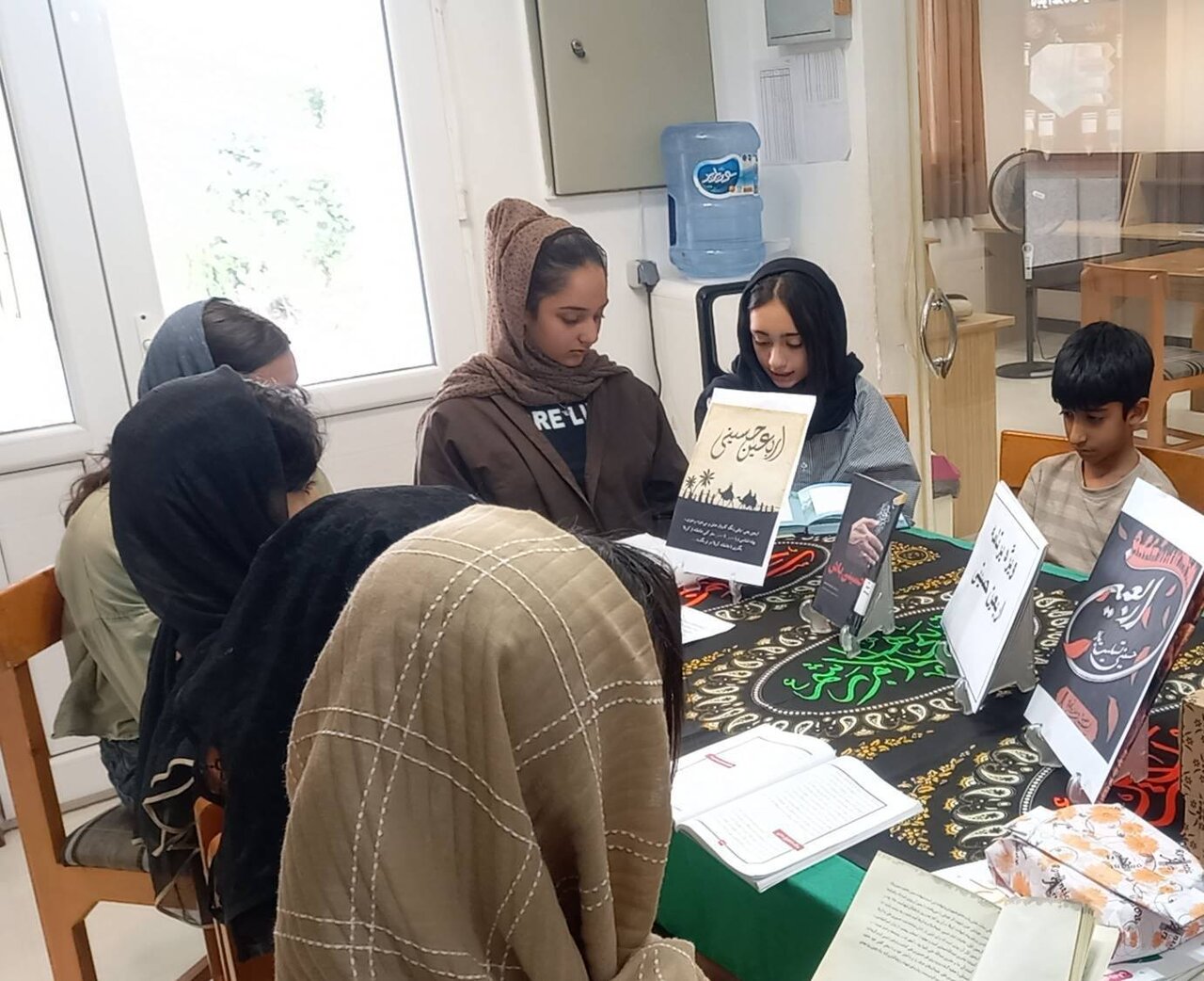 موکبهای فرهنگی کتابخانههای مازندران در مسیر جاماندگان اربعین برپا شد