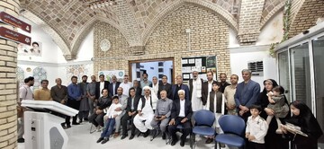 کتابخانه عمومی استاد ایرج افشار سیستانی میزبان «طایفه قروتخوار»  