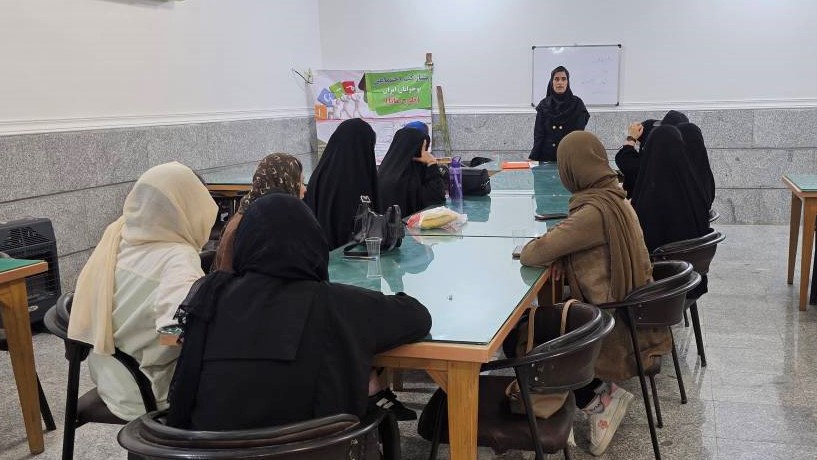 برگزاری کارگاه «مشارکت اجتماعی» ویژه دختران نوجوان در کتابخانه رسول اکرم (ص) بندر ماهشهر