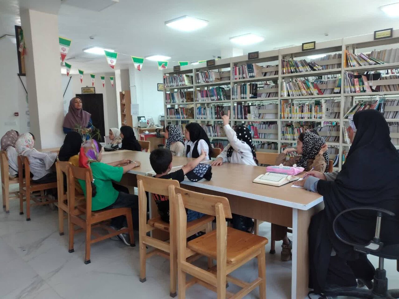 گامی نو برای پیوند حافظان کوچک قرآن با دنیای کتاب و دانایی
