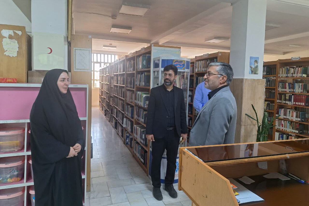 کتابخانههای عمومی استان مرکزی روایتگر اربعین حسینی شدند