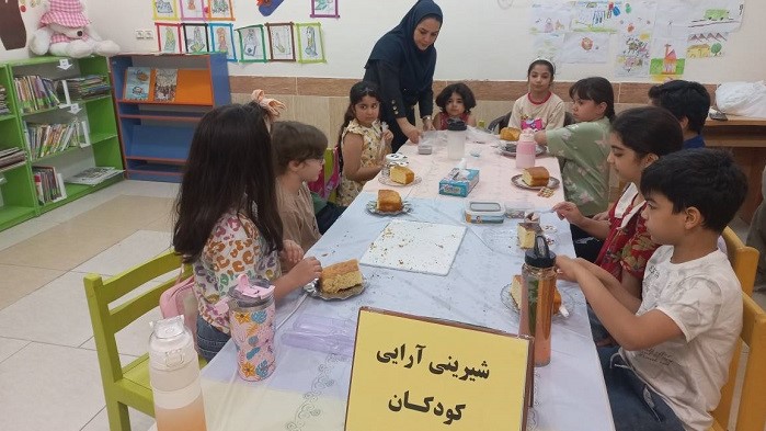 برگزاری کارگاه آموزشی تزیین شیرینی ویژه کودکان در کتابخانه عمومی جدبابایی بهبهان