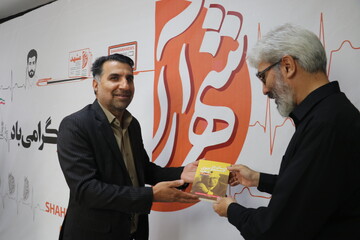 بازدید مدیر کل اداره کتابخانه‌های عمومی استان خراسان رضوی  از موسسه فرهنگی شهرآرا به مناسبت روز خبرنگار