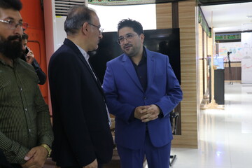 بازدید مدیر کل اداره کتابخانه‌های عمومی استان خراسان رضوی  از موسسه فرهنگی شهرآرا به مناسبت روز خبرنگار