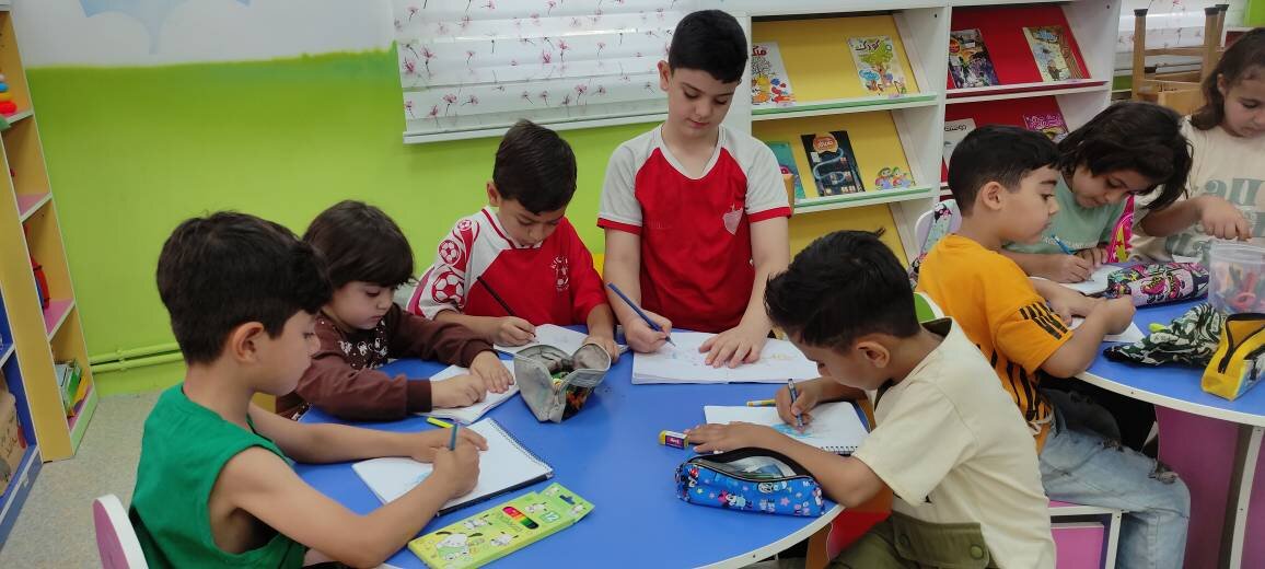 برگزاری ویژهبرنامه آموزشی «بحران آب؛ قطرهقطره تا زندگی» در کتابخانه عمومی آیتالله نجمآبادی