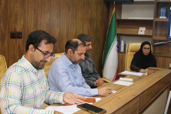 سازماندهی نیروی انسانی کتابخانههای عمومی استان با محوریت توسعه عدالت سازمانی