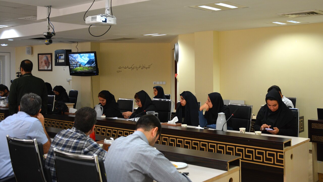 خبرنگاران، نگهبانان بی ادعای آگاهی عمومی هستند