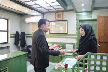 بازدید مدیرکل اداره کتابخانه‌های عمومی استان خراسان رضوی از خبرگزاری جمهوری اسلامی مرکز خراسان رضوی( ایرنا)