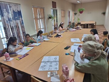 کلاس‌های تخصصی طراحی و نقاشی در کتابخانه شهید اول چهاردانگه