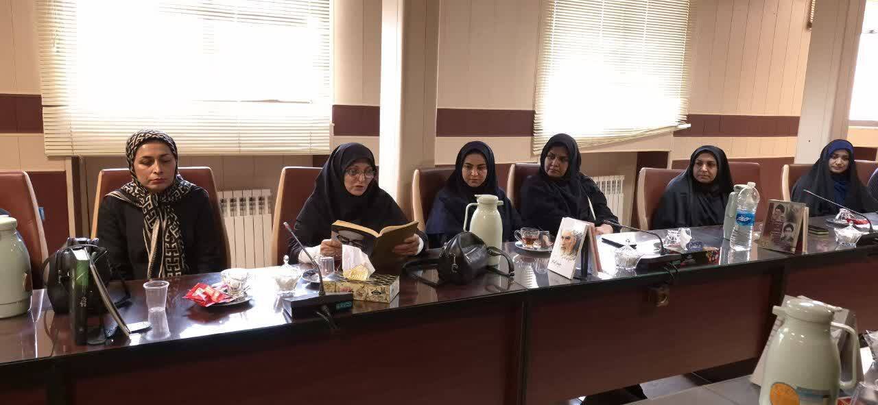 برگزیدگان «در سایه آفتاب» در ساری تجلیل شدند
