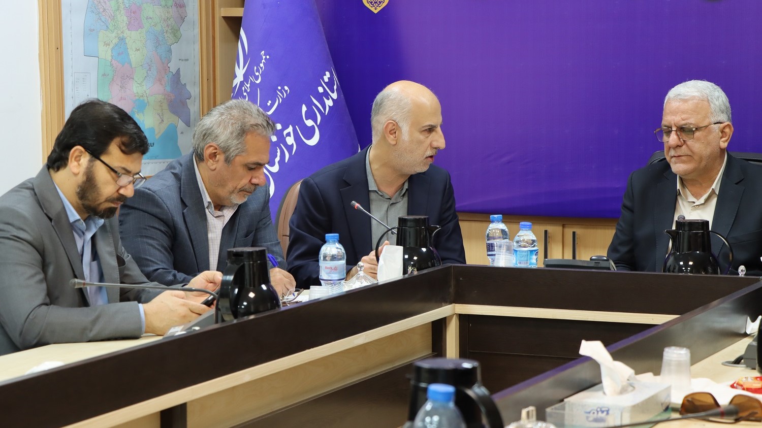 تأکید بر تأمین منابع مالی و تسریع در تکمیل پروژه کتابخانه مرکزی خوزستان