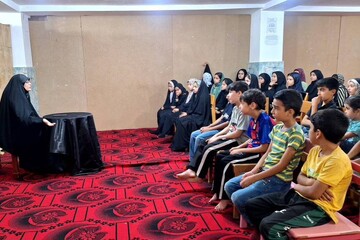 سیره پیامبر اکرم(ص) و امام رضا(ع) در برنامه جمع‌خوانی کتابخانه صفی‌آباد بازخوانی شد