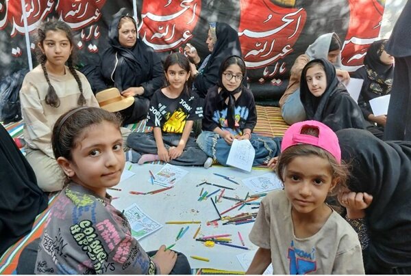 نگاهی به عملکرد موکب‌های کتابِ شهرستان بروجن در ایام اربعین
