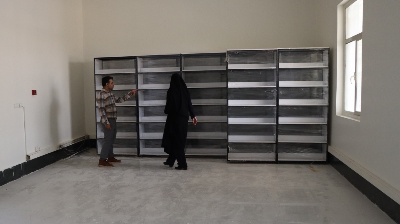 عملیات تکمیل و تجهیز مخزن کتابخانه مرکزی استان خوزستان با شتاب ادامه دارد