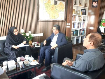 مدیرکل کتابخانههای عمومی کردستان با فرماندار کامیاران دیدار کرد