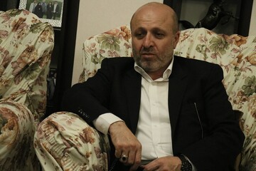 دیدار دبیرکل نهاد با خانواده شهید در استان اردبیل