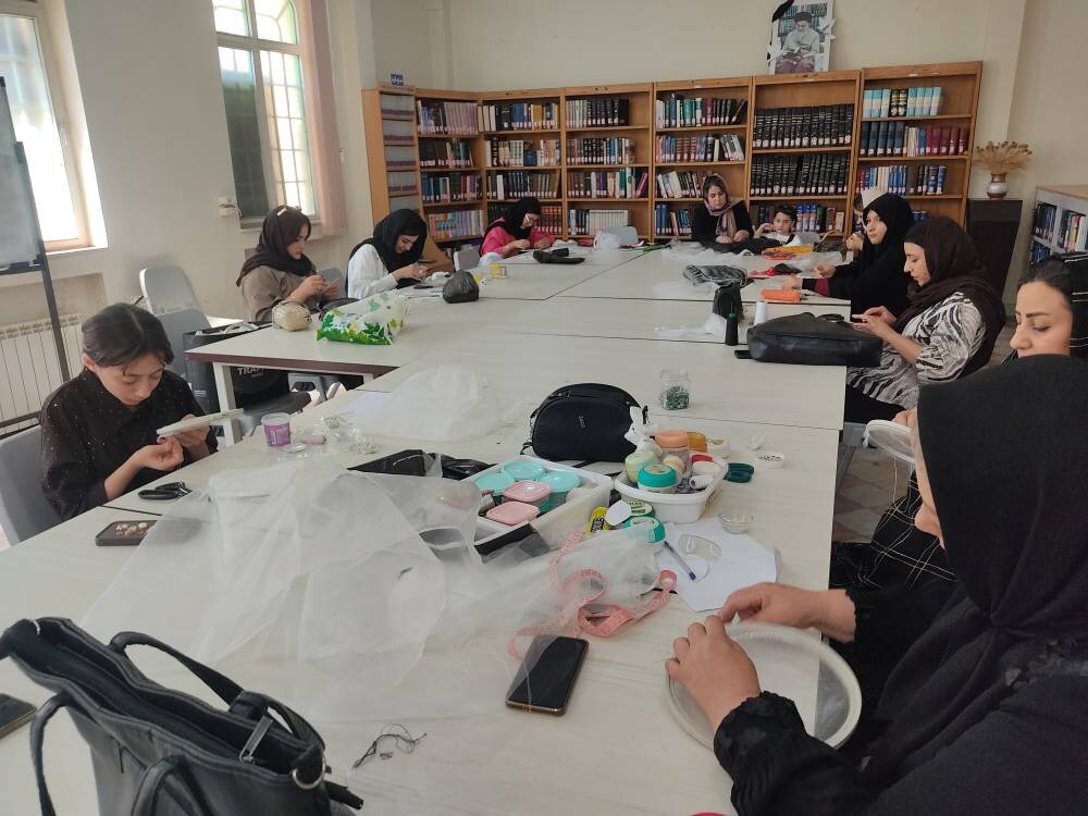 کتابخانه «آیت‌الله کاشانی» شهرستان ماکو، میزبان طرح «آفتاب کتاب»