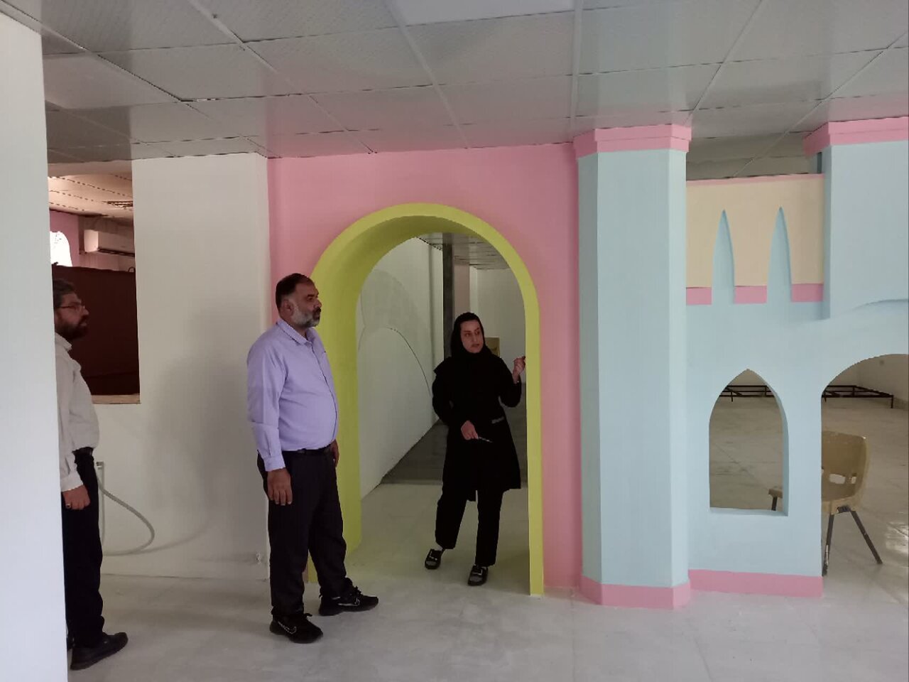 بازدید مدیرکل کتابخانه‌های عمومی البرز از روند آماده‌سازی پروژه کتابخانه عمومی قاصدک فردیس