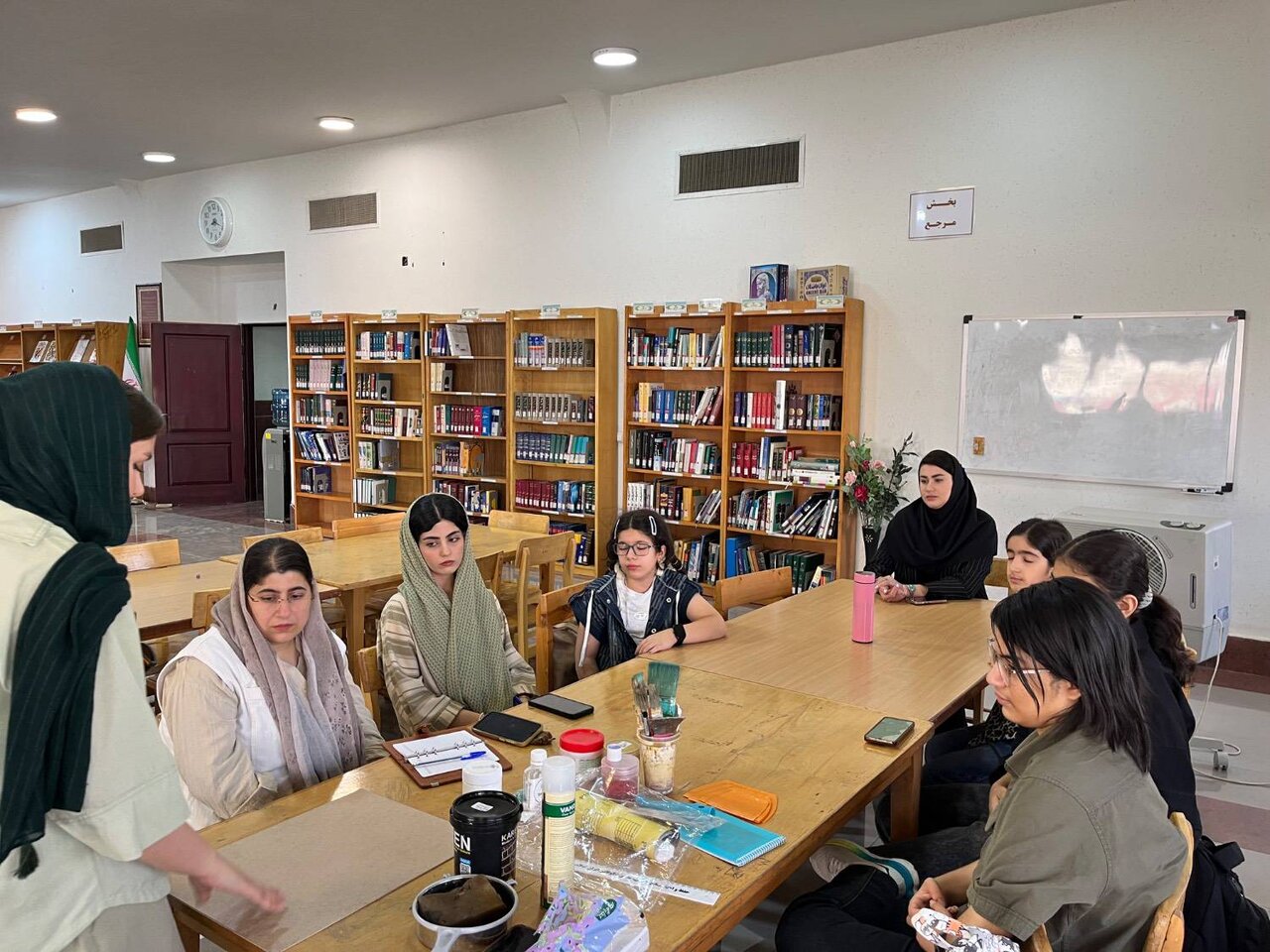 کتابخانه‌های کرمانشاه میزبان طیفی از برنامه‌های فرهنگی و آموزشی شدند