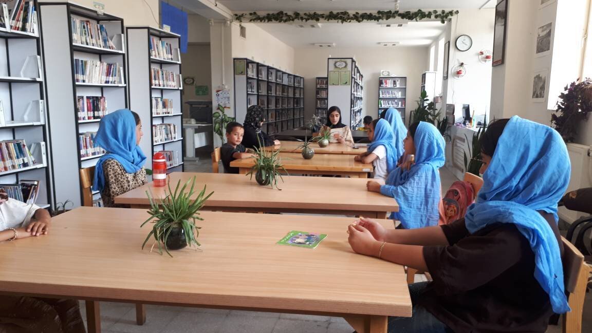 کتابخانه‌های کرمانشاه میزبان طیفی از برنامه‌های فرهنگی و آموزشی شدند