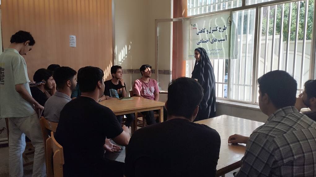 کتابخانه‌های کرمانشاه میزبان طیفی از برنامه‌های فرهنگی و آموزشی شدند