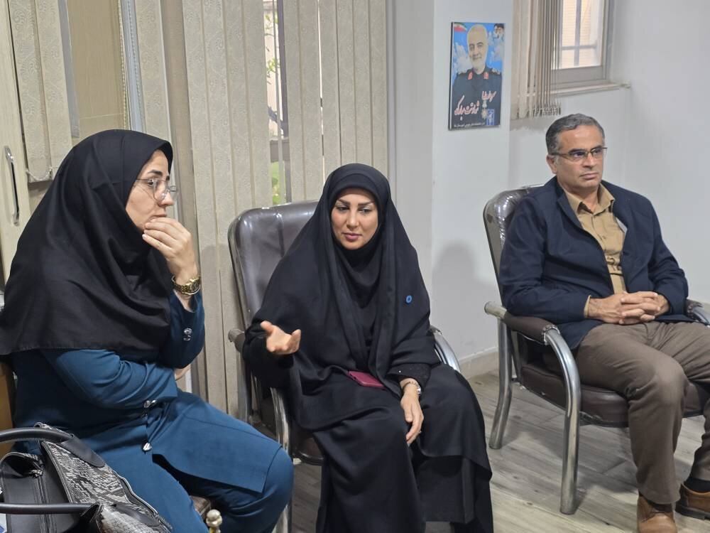 فلاح کردآبادی از کتابخانه باقرالعلوم(ع) شهرستان نکا بازدید کرد