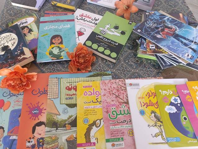 خرید بیش از ۲۸۵ نسخه کتاب برای بروزرسانی منابع کتابخانههای عمومی شهرستان سمنان