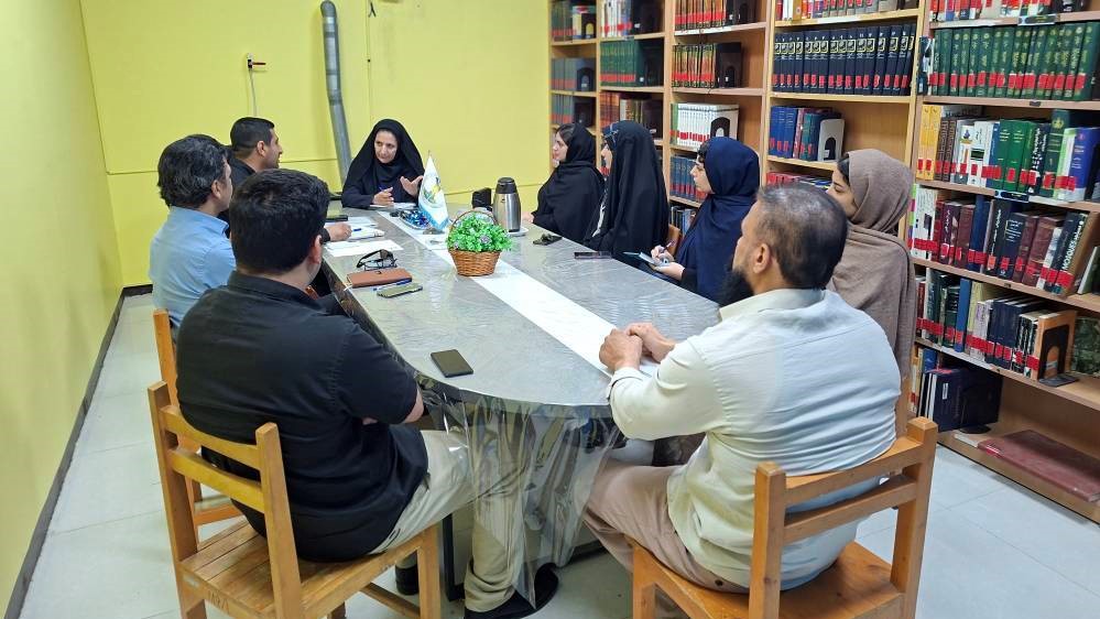 برگزاری نشست انجمن روان‌شناسی مهرپویان در کتابخانه عمومی امیرکبیر بندر ماهشهر
