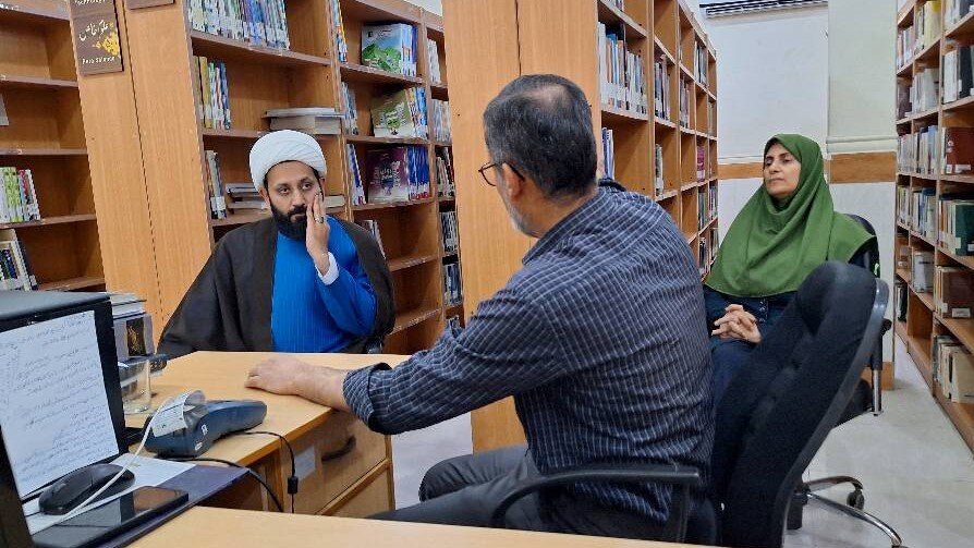 بازدید سرپرست اداره‌کل کتابخانه‌های عمومی استان خوزستان از کتابخانه‌های «شهدای اهواز» و «شهدای زرگان»
