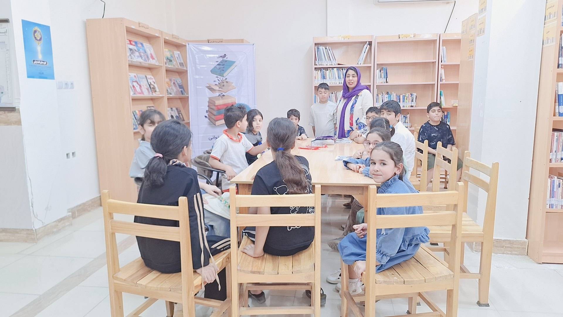 برگزاری کارگاه کتابخوانی «باغ بیدار» در کتابخانه عمومی قلمچی خرمشهر