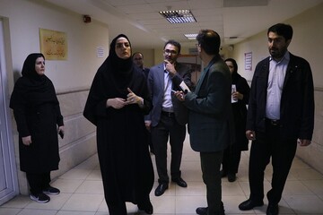 بازدید دبیرکل نهاد از کتابخانه مرکزی اردبیل