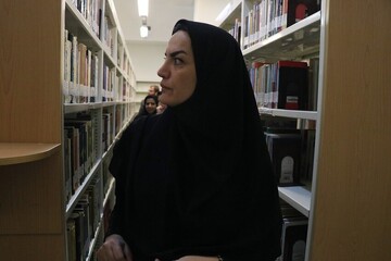 بازدید دبیرکل نهاد از کتابخانه مرکزی اردبیل