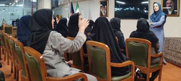 بازدید کتابداران کتابخانه های عمومی شهر تهران از کتابخانه ملی ایران