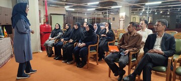 بازدید کتابداران کتابخانه های عمومی شهر تهران از کتابخانه ملی ایران