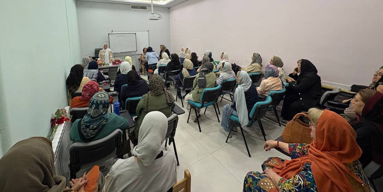 برگزاری مجموعهای از نشستهای ادبی، آموزشی و خانوادهمحور در کتابخانه سهروردی زنجان