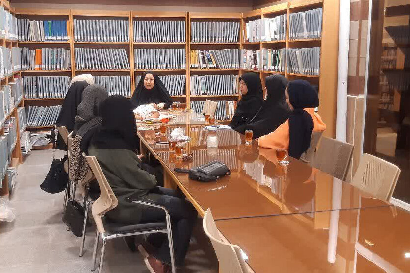 کتابخانههای عمومی استان مرکزی میزبان برنامههای فرهنگی شدند