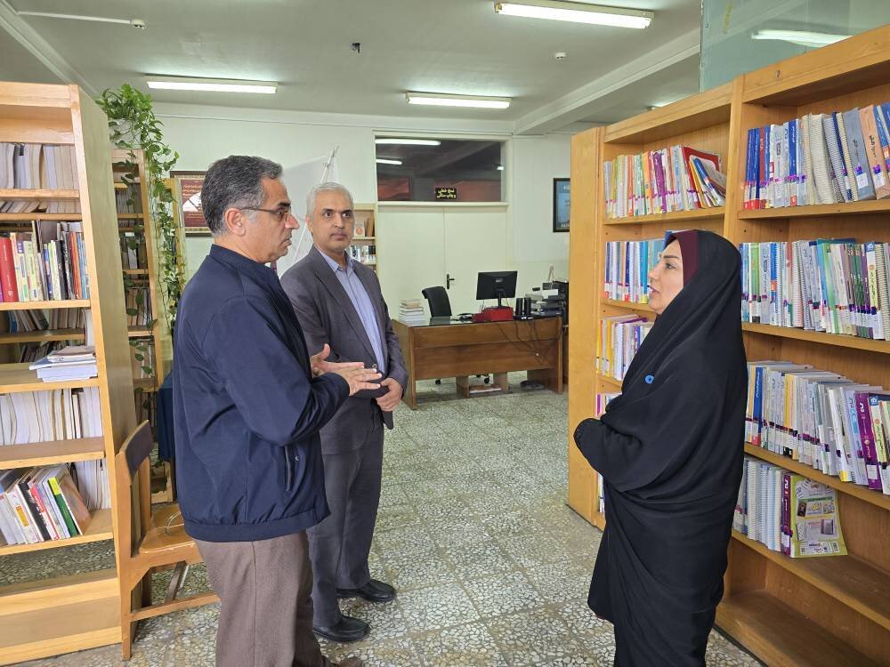 فلاح کردآبادی از کتابخانههای عمومی شهرستان بابل بازدید کرد
