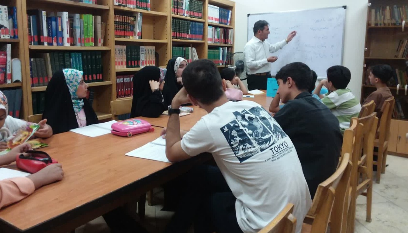از مهارت‌آموزی تا داستان‌نویسی در کتابخانه‌های عمومی پیشوا