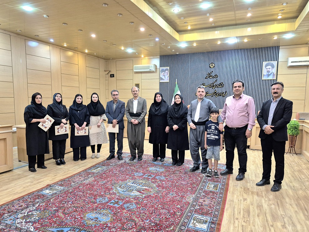 برگزاری جلسه انجمن کتابخانههای عمومی شهرستان مریوان با حضور مدیرکل کتابخانههای عمومی کردستان