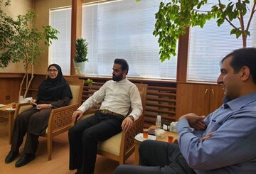 دیدار مدیران‌کل کتابخانه‌های عمومی و راه و شهرسازی چهارمحال و بختیاری